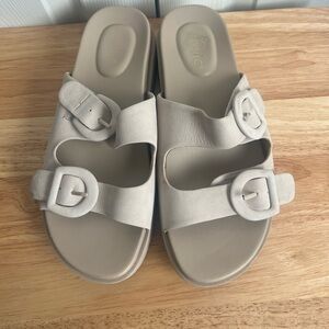 Vionic Capitola Women's Orthotic Comfort Sandal